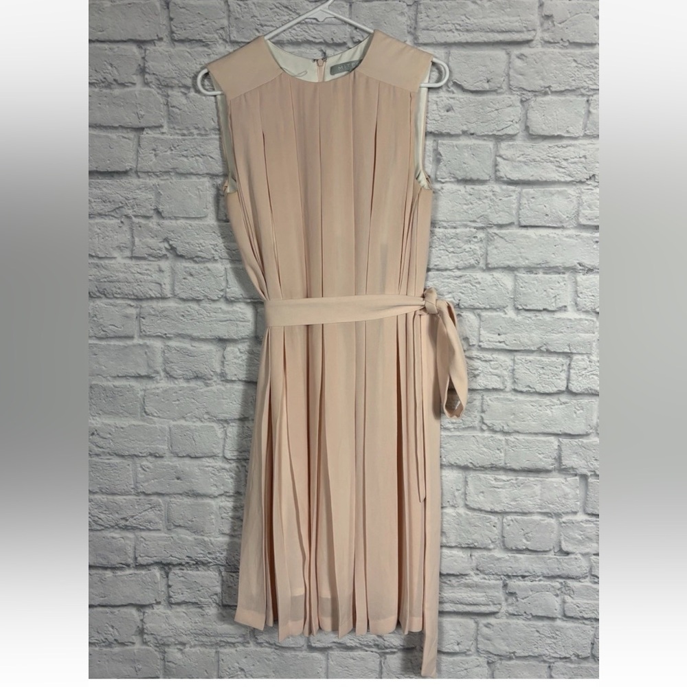 Mitera Ellen Nursing Maternity Dress Blush Pink Sleeveless Pleated Medium NWOT